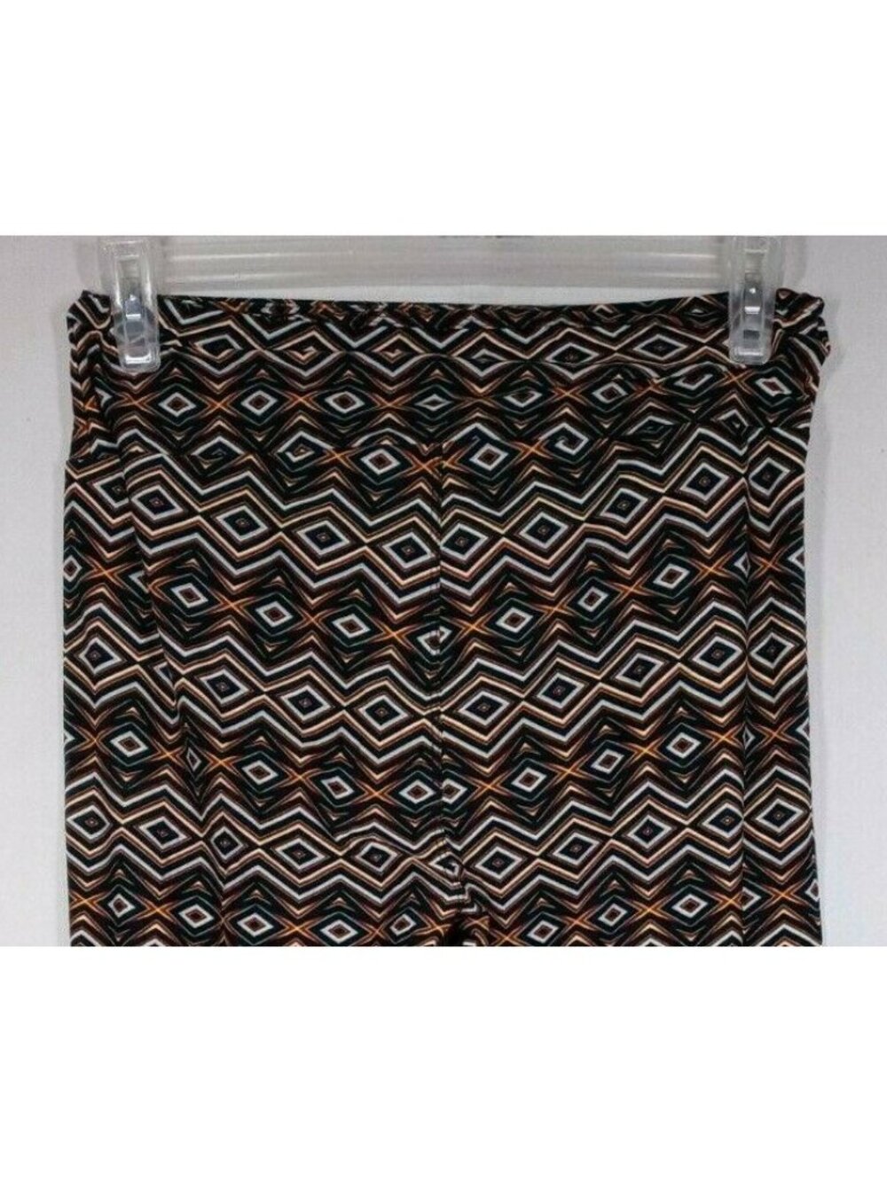 New LuLaRoe Tall & Curvy Leggings Black With Brightly Colored Horizontal Diamond